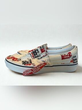 Vans Classic slip-on “Off the Wall” Logo size 9 for men, 10.5 for women